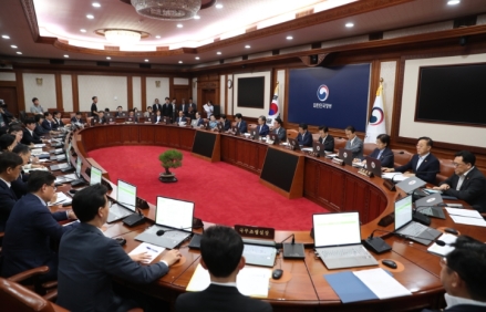 김민석 총리 “한미 관세협상 타결…농축산업 이익 지켰다”