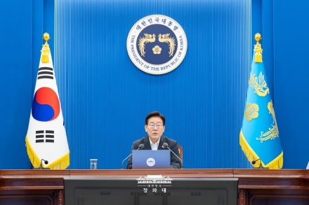 이재명 대통령, 트럼프 ‘피스메이커’ 결단 지지…“한반도 평화의 길 열리길”