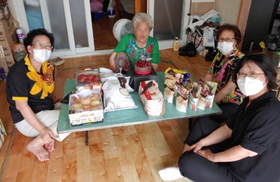 기장군 일광읍, 사회적 고립 어르신 생일방문
