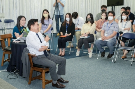 제주도 MZ세대 공무원, 오영훈 지사와 거침없이 소통