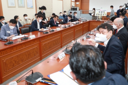 충청북도, “기후위기 시대, 기업의 지구환경 ESG경영으로”