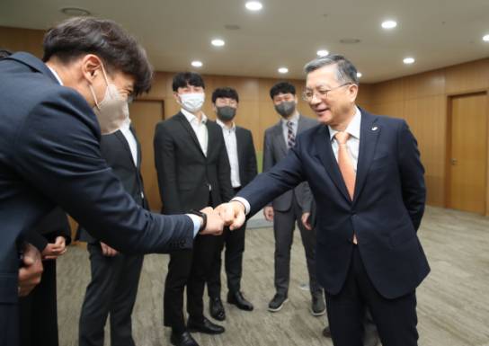 LH 제6대 이한준 사장 취임, "주거안정실현과 LH혁신으로 국민 신뢰 회복할 것"