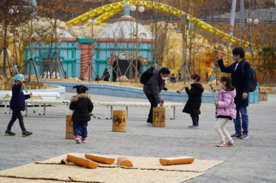 경상남도, 설 연휴 로봇랜드 테마파크에서 추억 쌓고 경품 타자!
