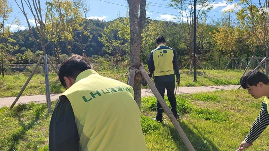 LH 고양사업본부 나눔봉사단...지역 인근 환경정화 활동 실천