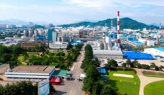 휴비스, 화학 재생 LMF '에코에버 엘엠' 상업 생산 본격화