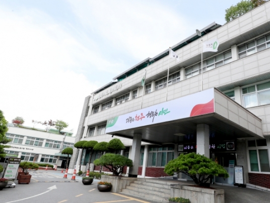 청주시, 저소득층 어르신 대상 무릎 인공관절 수술비 지원