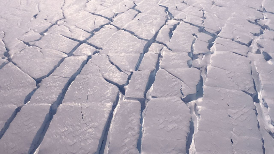 230214105209-03-thwaites-glacier-melt-study-climate.jpg