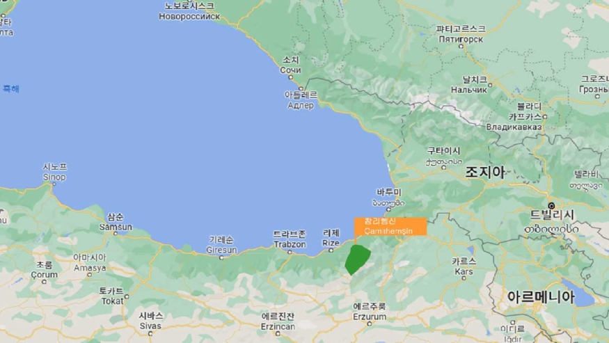 참리헴신(Çamlıhemşin).jpg